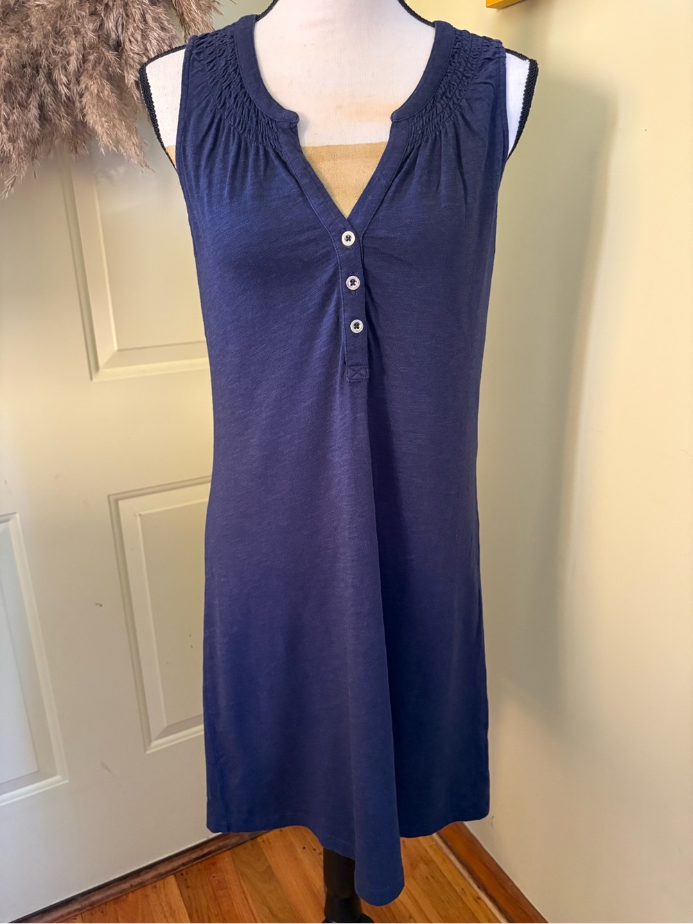 LILLY PULITZER Navy Shift Dress size S